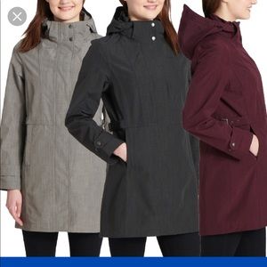 Rain coat / trench coat/ rain jacket